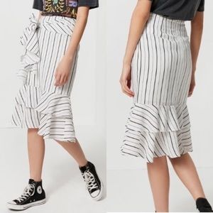 UO Ruffle Skirt